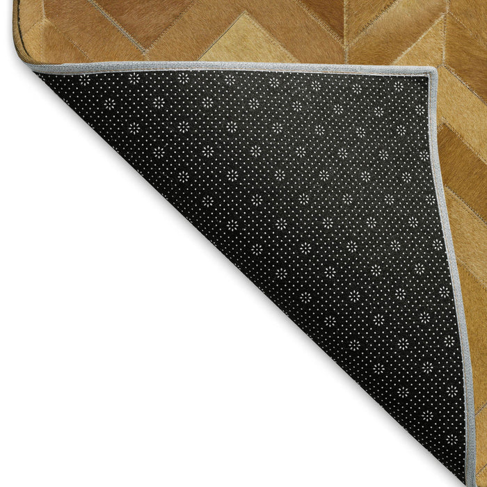 5' X 8' Geometric Washable Area Rug With UV Protection (644690) - Brown / Ivory / Beige