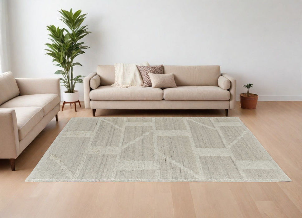 6' x 9' Wool Geometric Hand Woven Area Rug - Tan And Ivory