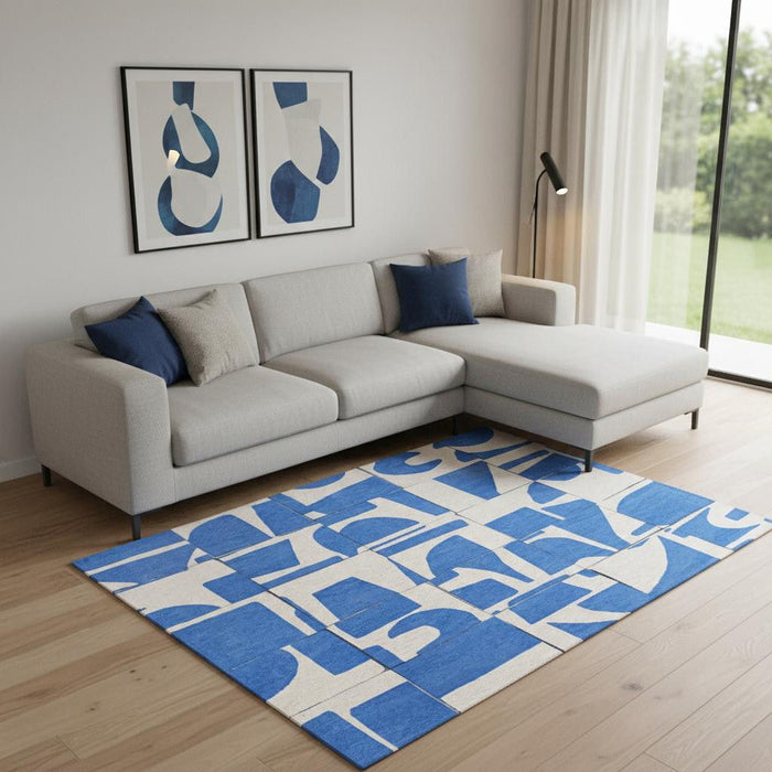 7' X 9' Geometric Washable Area Rug (551958) - Blue / White