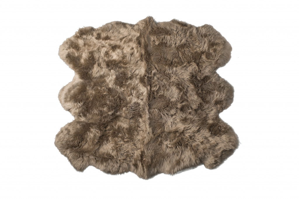 5' x 6' Wool Sheepskin Handmade Area Rug - Taupe