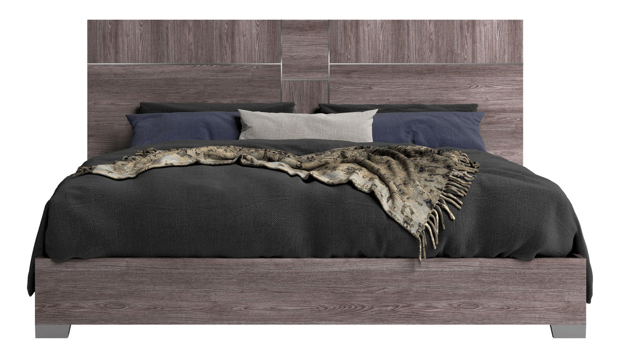 Viola - Bed