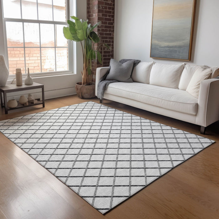 10' X 14' Geometric Washable Area Rug With UV Protection - Gray And Black
