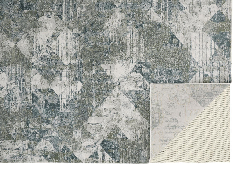 8' x 10' Patchwork Distressed Stain Resistant Area Rug - Green And Ivory