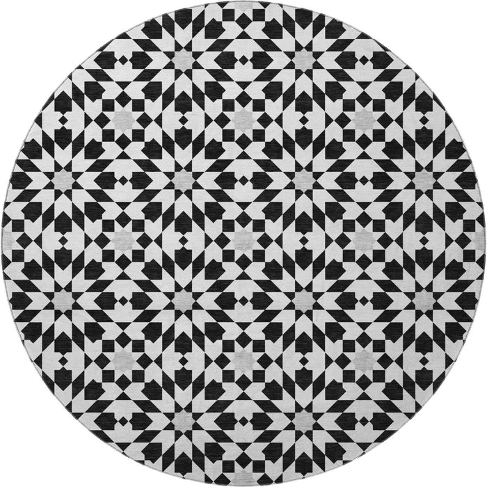 8' Geometric Washable Round Rug With UV Protection - Black And Silver