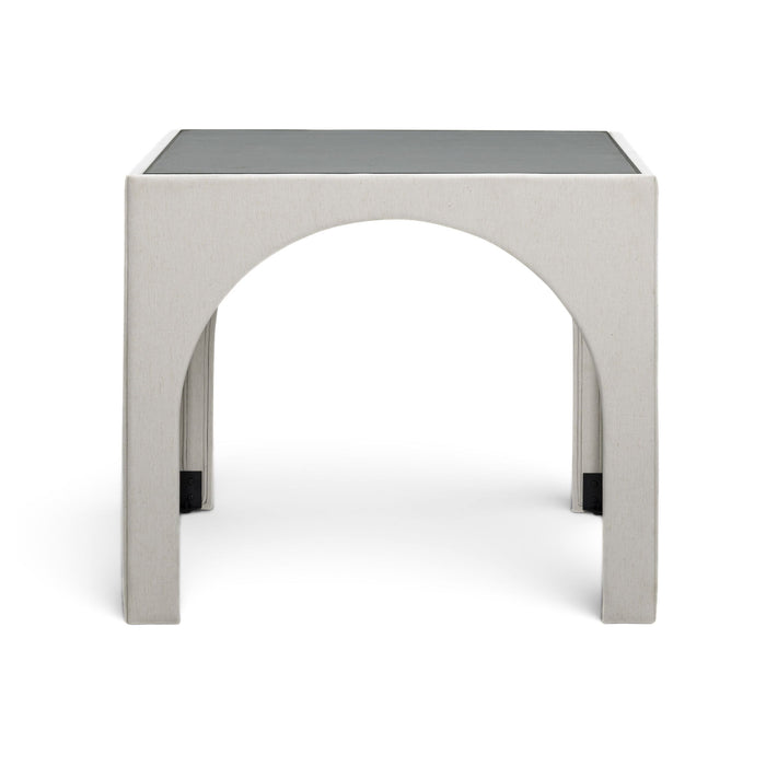 Tomlin - Game Table