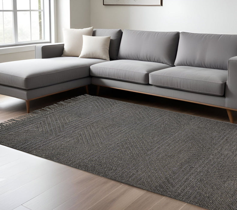 8' x 10' Wool Geometric Hand Woven Area Rug With Fringe - Gray