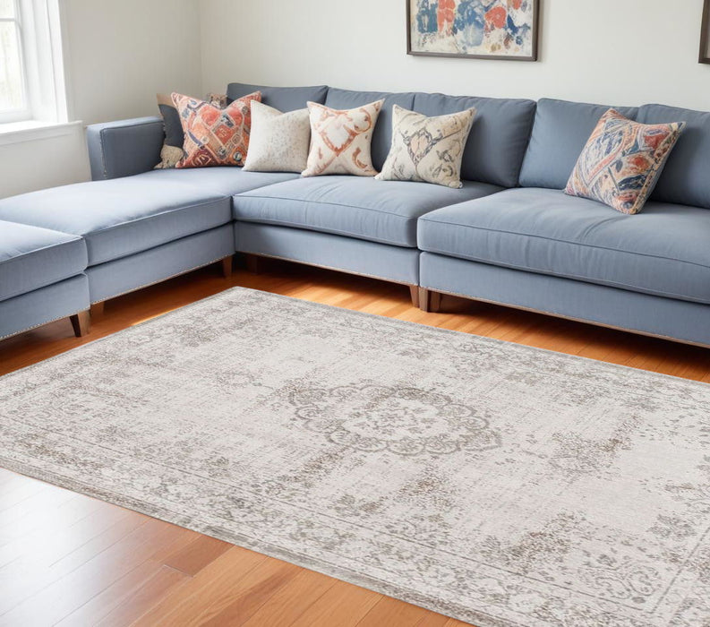 7' X 9' Medallion Washable Area Rug (548385) - Beige / White