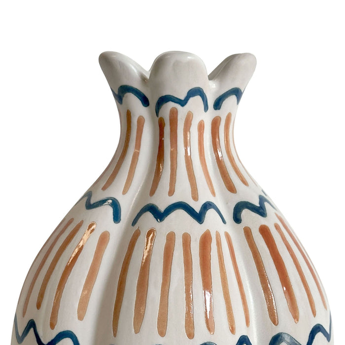 Earthenware - Roman Coral Vase - White