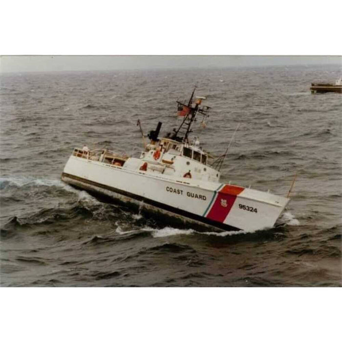 Hand Painted Model Boat (624591) - White