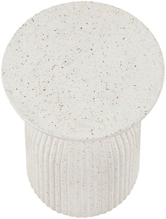 Opani - Concrete End Table