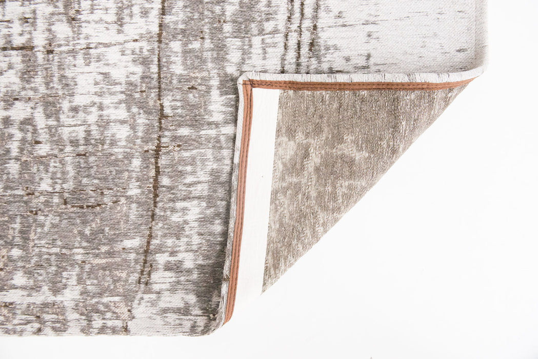 7' x 9' Abstract Non Skid Area Rug - Gray And Beige