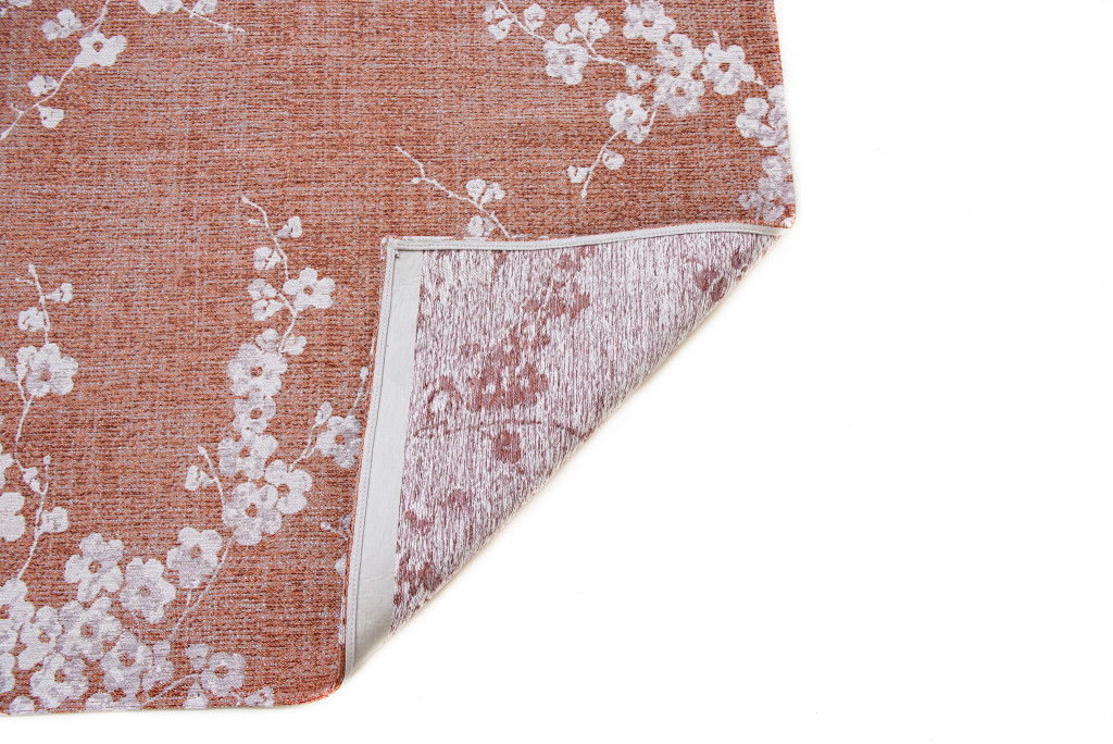 2.6' x 4.9' Oriental Non Skid Area Rug - Red And White