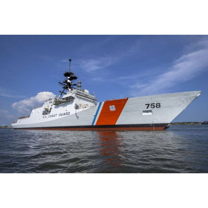 Hand Painted Model Boat (624488) - White