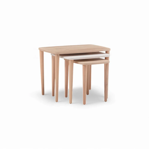Bellona Boheems nesting tables set with wooden tops and black metal legs, showcasing a stylish, modern design.