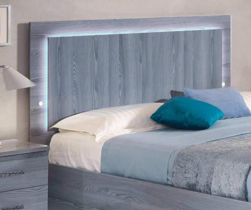 ESF Michele Di Oro, Made in Italy Nicole Bedroom with Wooden HB in Grey with Light SET p12812