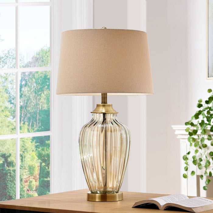 Lee - Table Lamp - Gold / Clear